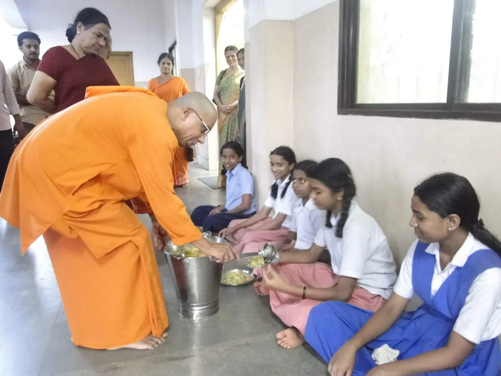 Distribution of Food and Milk photo 3