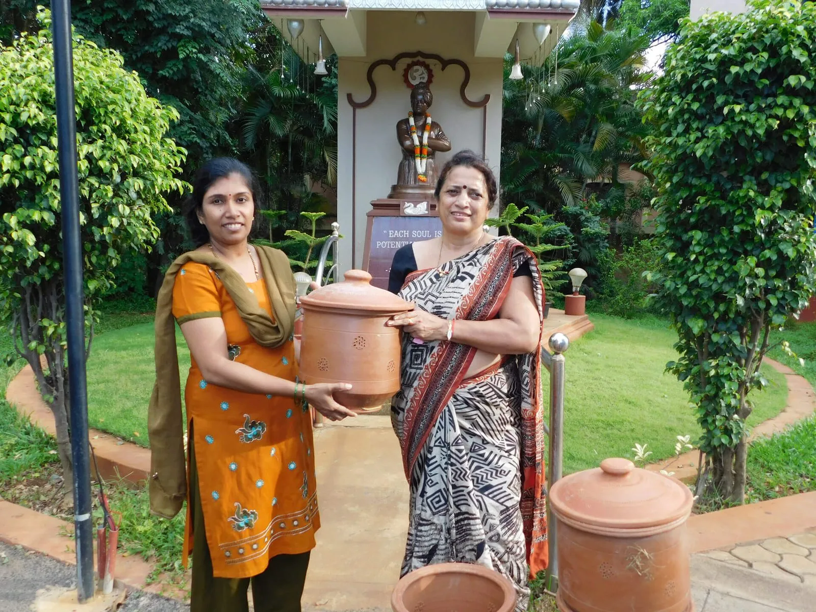Pot Composting photo 6